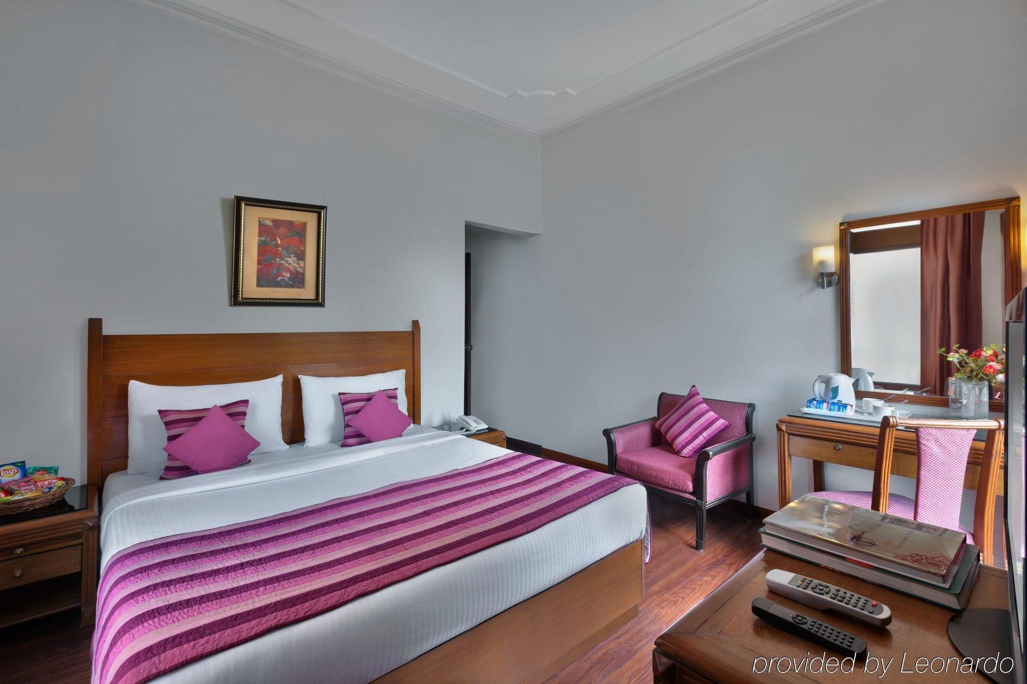 Regale Inn New Delhi Luaran gambar