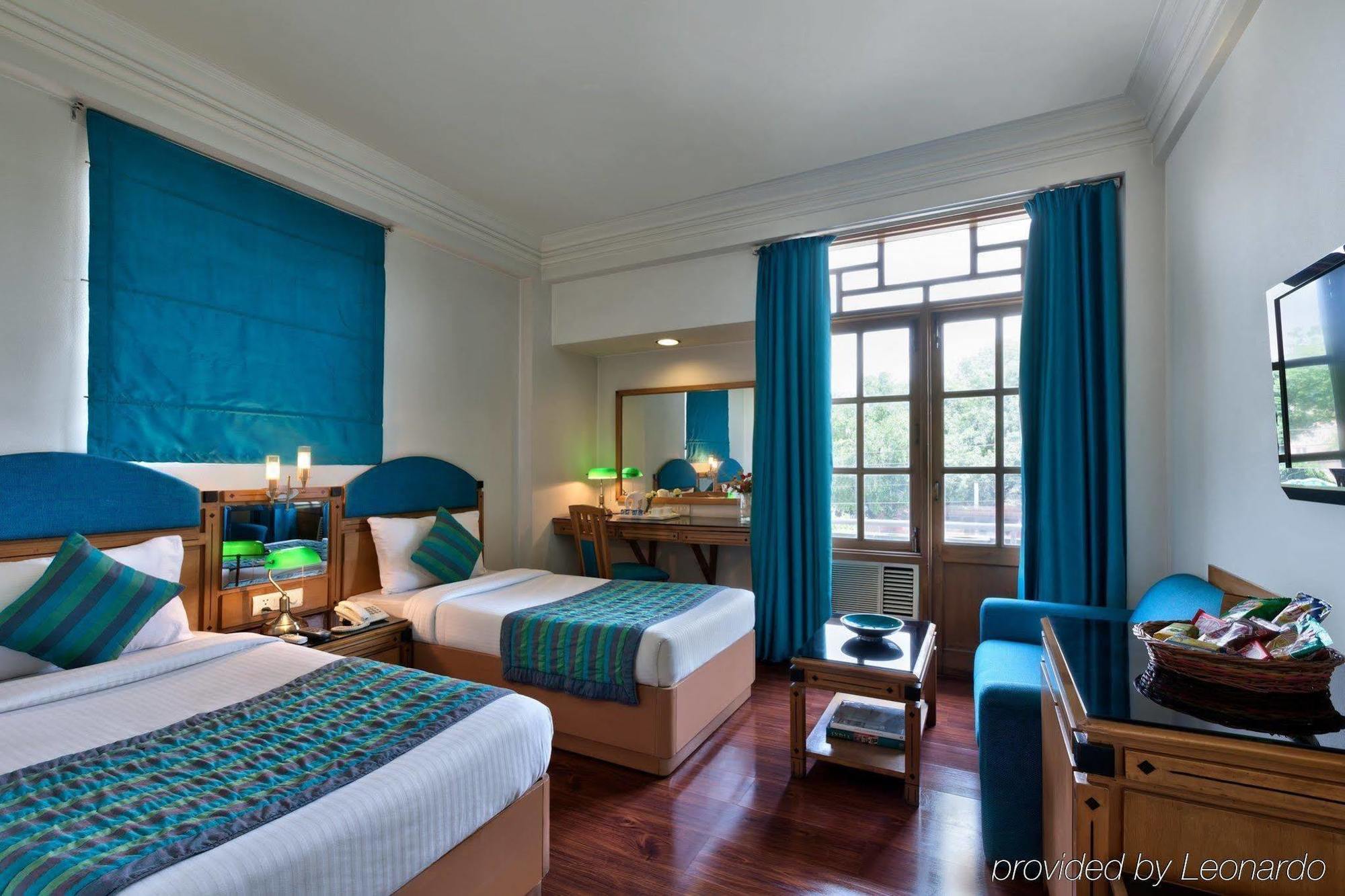 Regale Inn New Delhi Luaran gambar